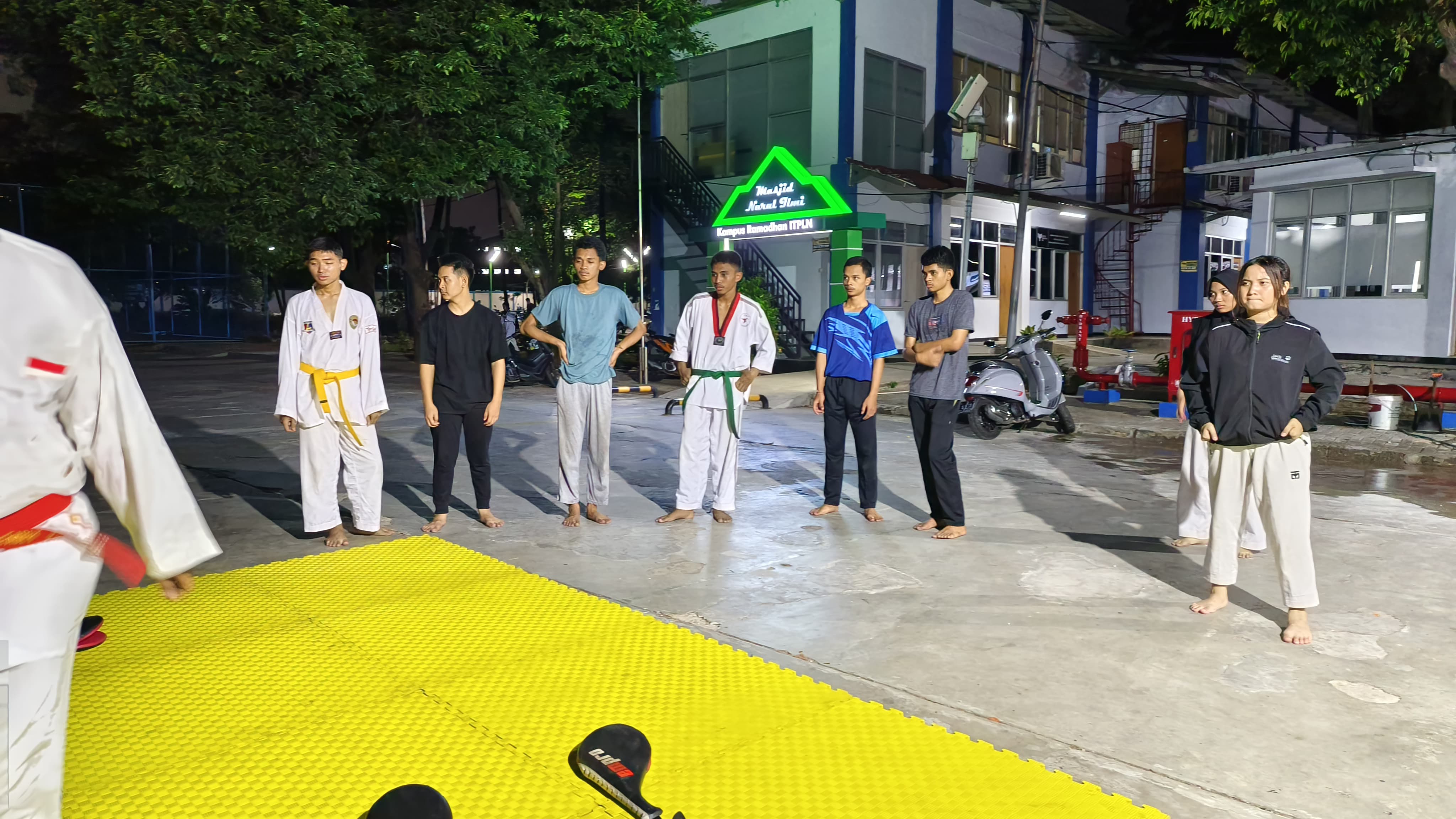 Latihan Rutin Taekwondo ITPLN Taekwondo Indonesia ITPLN